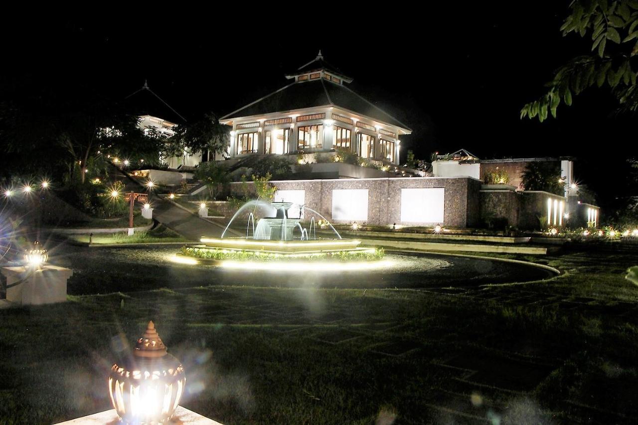 Le Grand Pakbeng Hotel Exterior photo